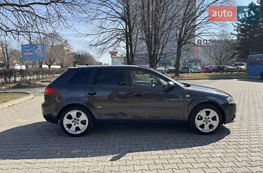 Хэтчбек Audi A3 2007 в 
