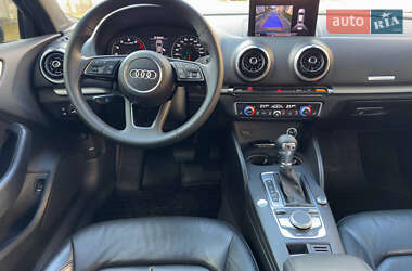 Седан Audi A3 2019 в 