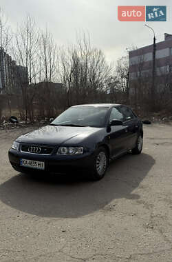 Хэтчбек Audi A3 1999 в 
