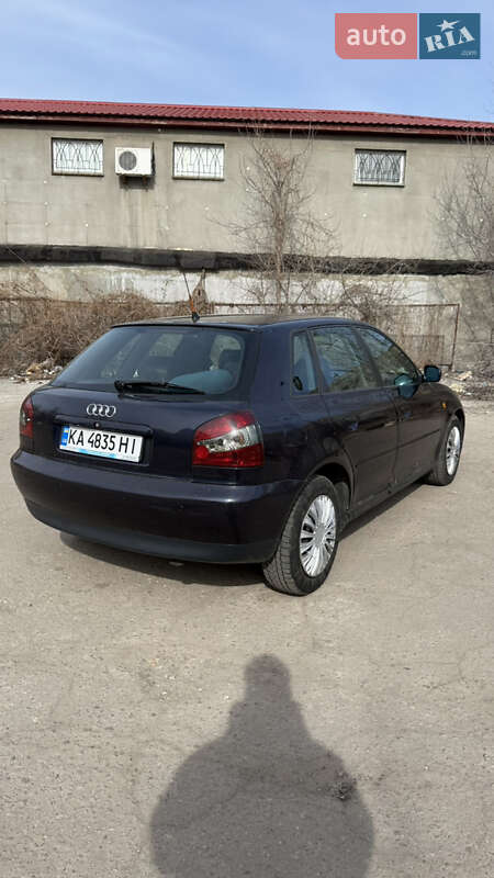 Хэтчбек Audi A3 1999 в Киеве
