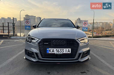 Хэтчбек Audi A3 2017 в Киеве