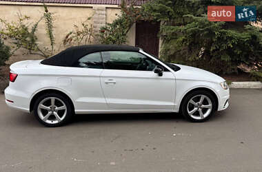 Кабриолет Audi A3 2015 в 