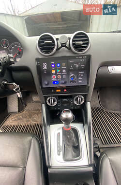Хэтчбек Audi A3 2012 в 