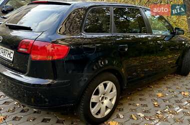 Хэтчбек Audi A3 2006 в 