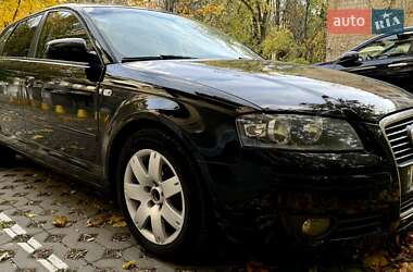 Хэтчбек Audi A3 2006 в 