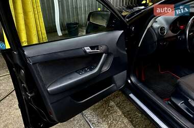 Хэтчбек Audi A3 2006 в 