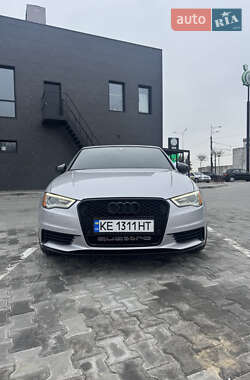 Кабриолет Audi A3 2014 в 
