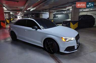 Седан Audi A3 2015 в Киеве