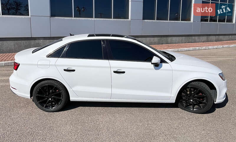 Седан Audi A3 2016 в Белой Церкви