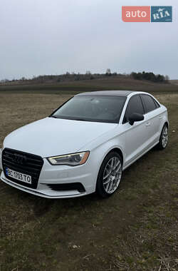 Седан Audi A3 2014 в 