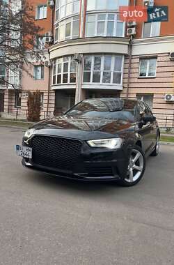 Седан Audi A3 2015 в 