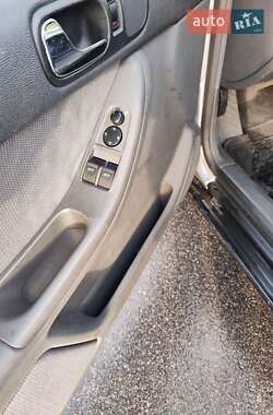Хэтчбек Audi A3 2000 в 
