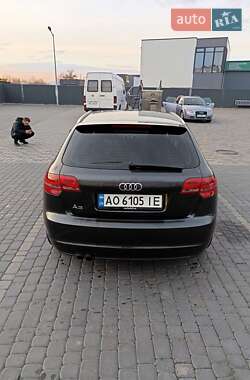 Хэтчбек Audi A3 2012 в 
