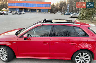 Хэтчбек Audi A3 2016 в 