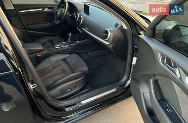 Хэтчбек Audi A3 2016 в 