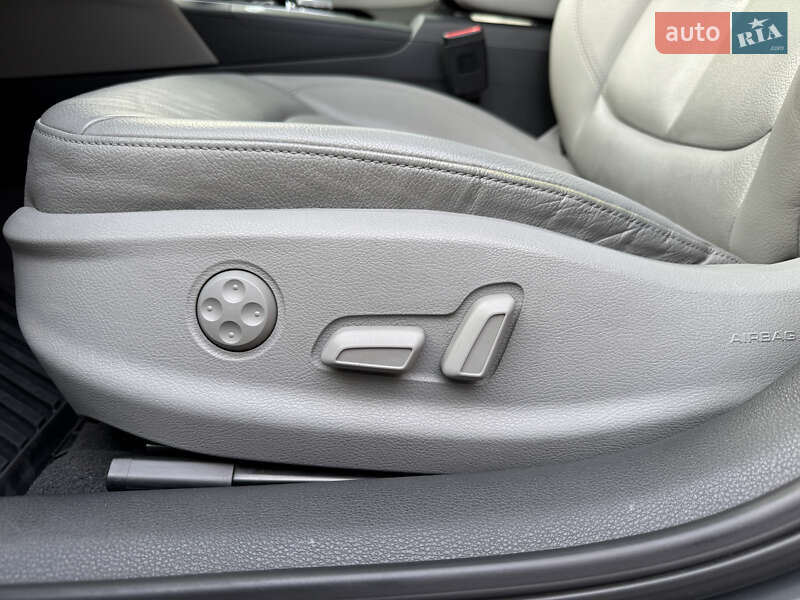 Седан Audi A3 2016 в Одессе