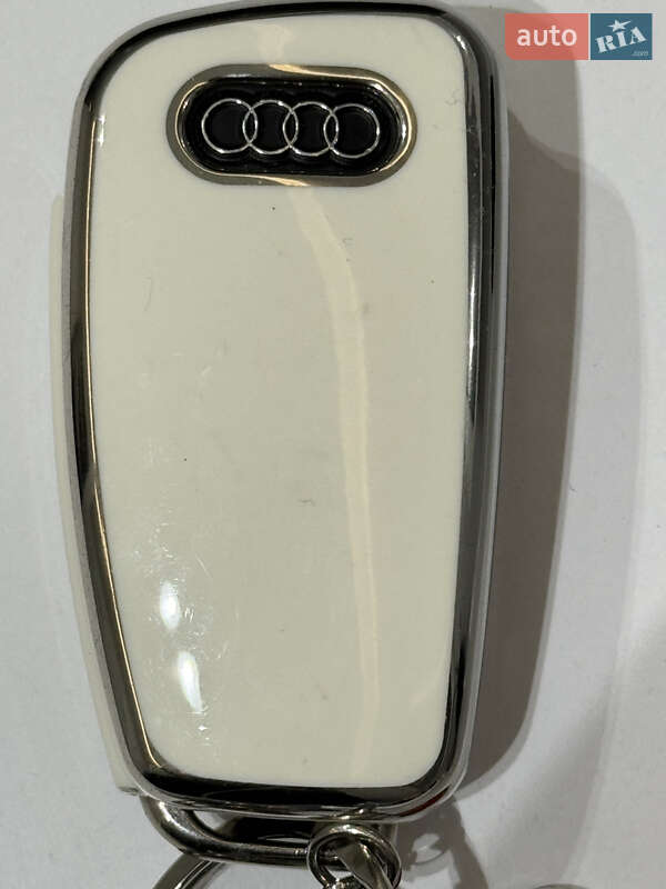 Седан Audi A3 2016 в Одессе