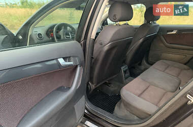 Хэтчбек Audi A3 2006 в 