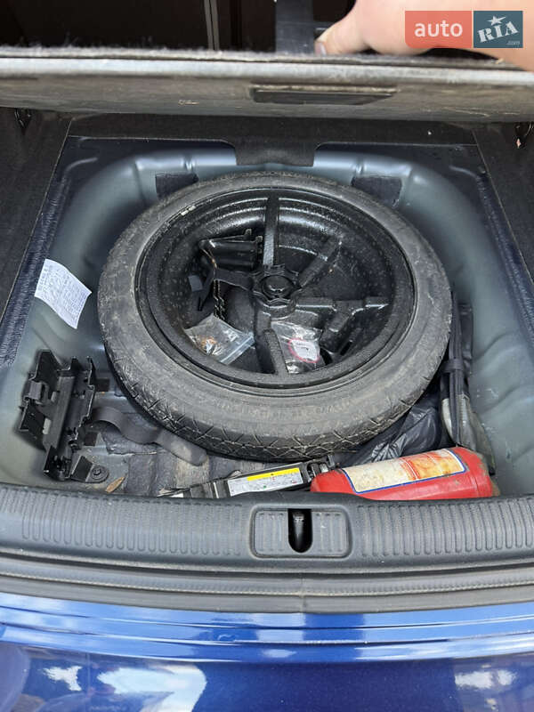 Седан Audi A3 2015 в Днепре