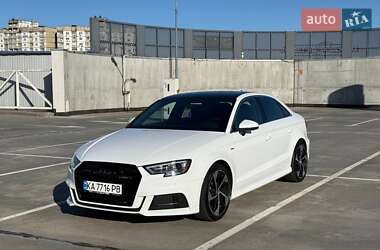 Седан Audi A3 2019 в 