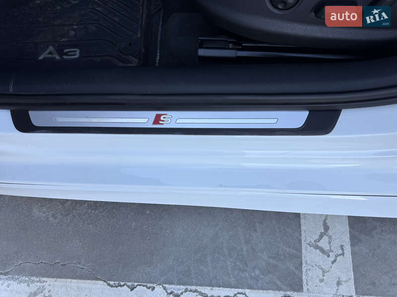 Седан Audi A3 2019 в Киеве фото 26 Седан Audi A3 2019 в Киеве