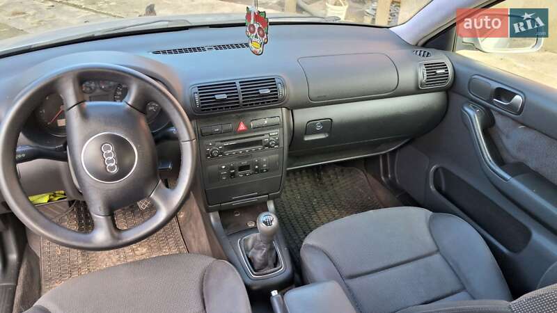 Хэтчбек Audi A3 2002 в Львове