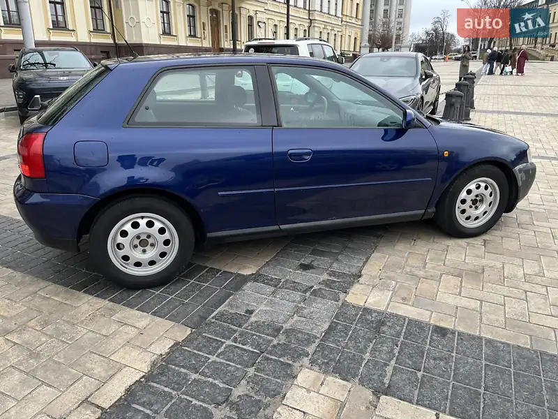 Audi A3 2000 VIN WAUZZZ8LZYA143082 фото оголошення 2 з 52