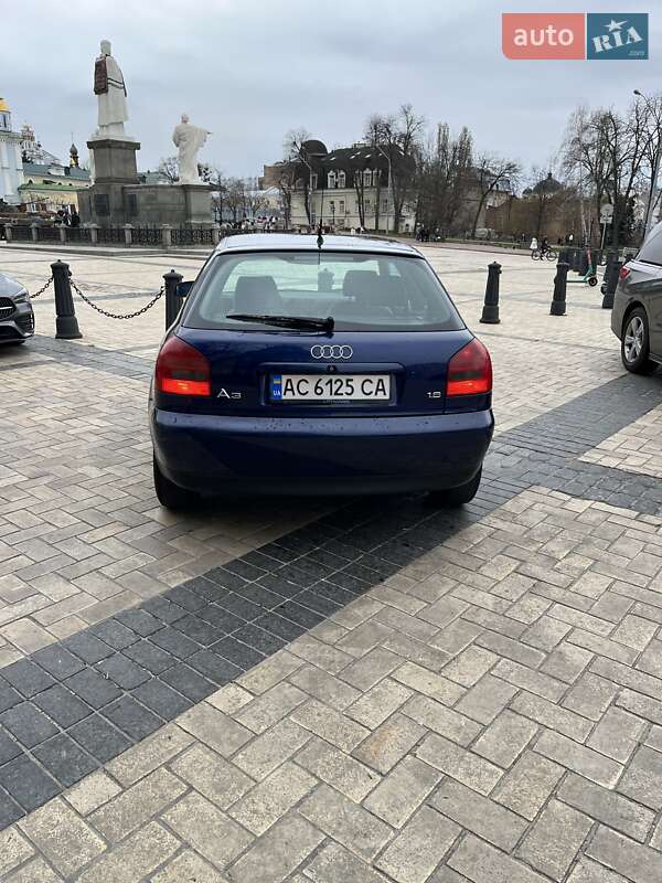 Хэтчбек Audi A3 2000 в Киеве