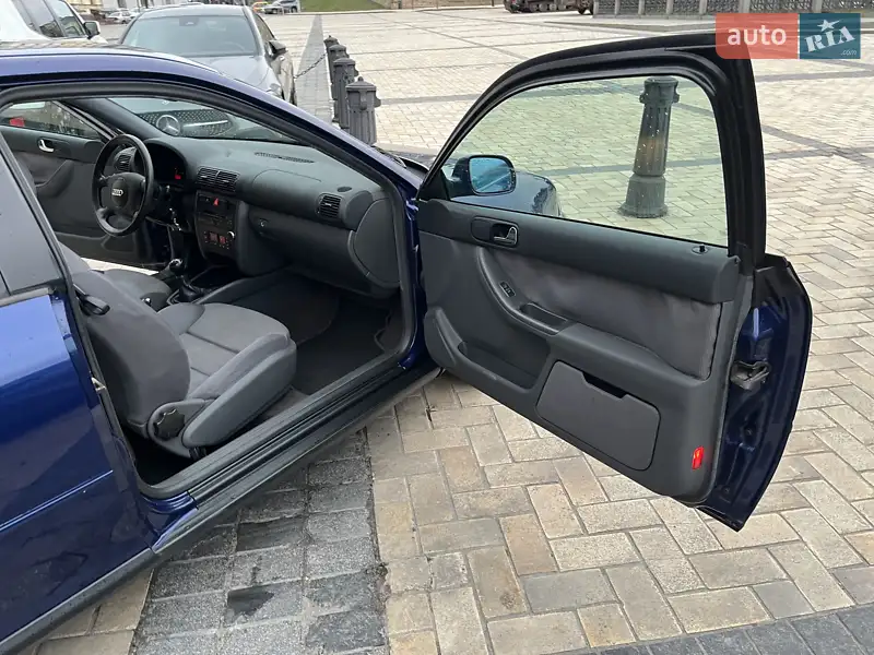 Audi A3 2000 VIN WAUZZZ8LZYA143082 фото оголошення 11 з 52