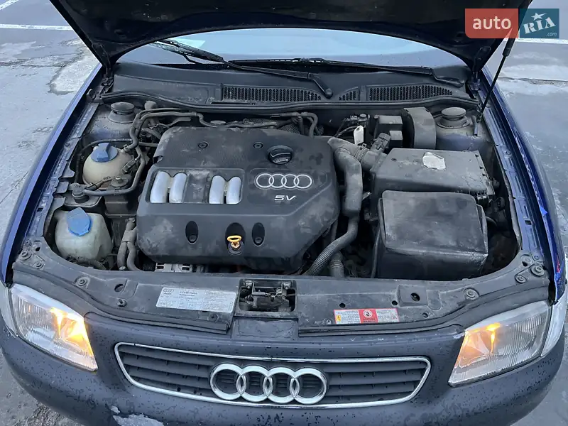Audi A3 2000 VIN WAUZZZ8LZYA143082 фото оголошення 16 з 52