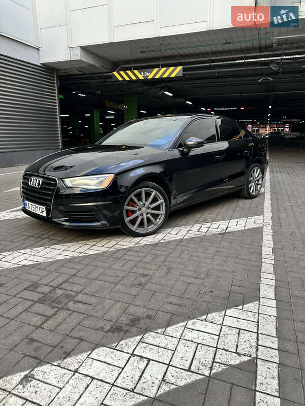 Седан Audi A3 2015 в 