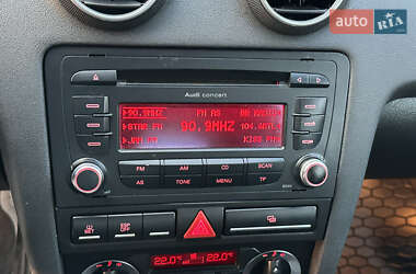 Хэтчбек Audi A3 2006 в 