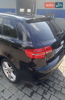 Хэтчбек Audi A3 2012 в 