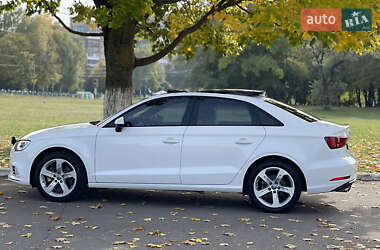 Седан Audi A3 2018 в 