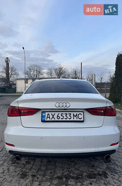 Седан Audi A3 2014 в 