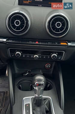 Седан Audi A3 2014 в Кременчуге