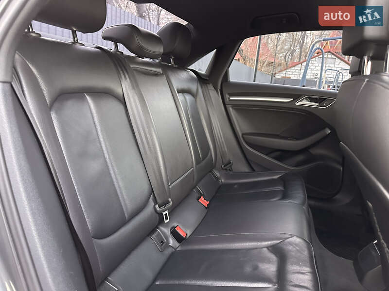Седан Audi A3 2017 в Одесі
