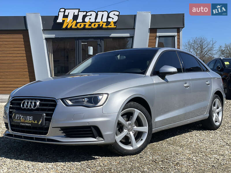 Седан Audi A3 2016 в Стрые