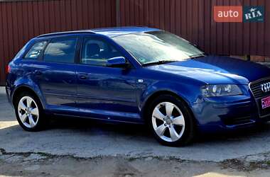 Хэтчбек Audi A3 2007 в 