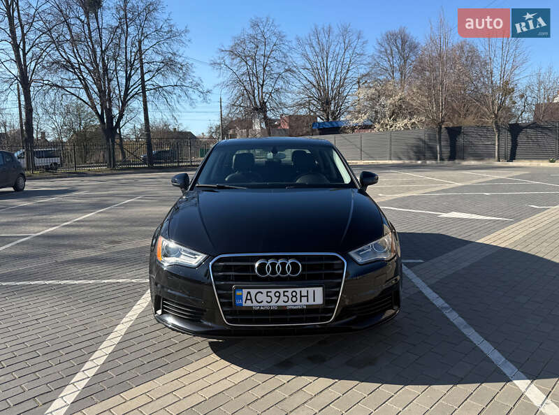 Седан Audi A3 2014 в 