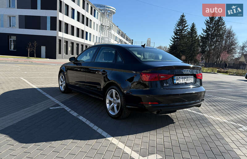 Седан Audi A3 2014 в Луцке