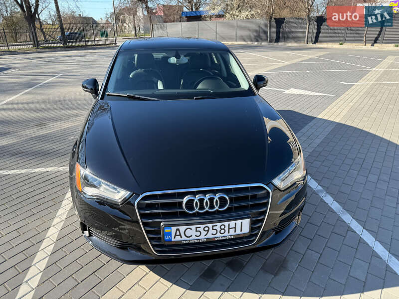 Седан Audi A3 2014 в Луцке