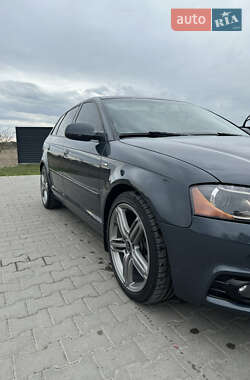 Хэтчбек Audi A3 2012 в 