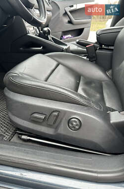 Хэтчбек Audi A3 2012 в 