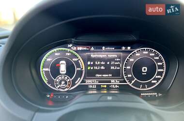 Хэтчбек Audi A3 2017 в Первомайске