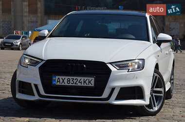 Седан Audi A3 2018 в 