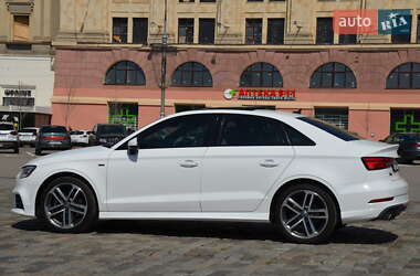 Седан Audi A3 2018 в 