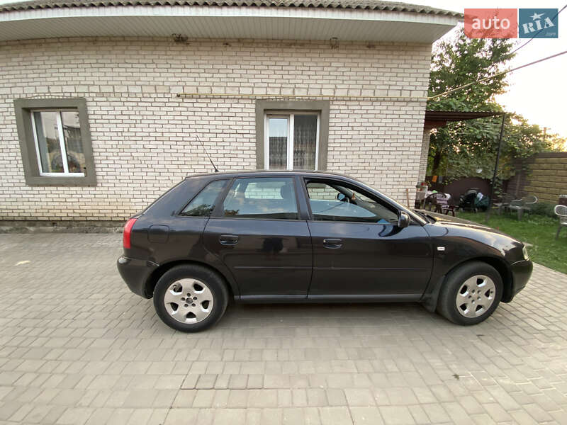 Хэтчбек Audi A3 2001 в Луцке фото 7 Хэтчбек Audi A3 2001 в Луцке