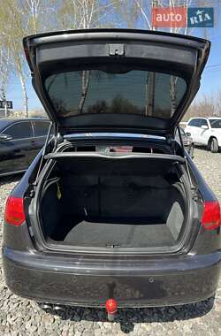Хэтчбек Audi A3 2005 в 