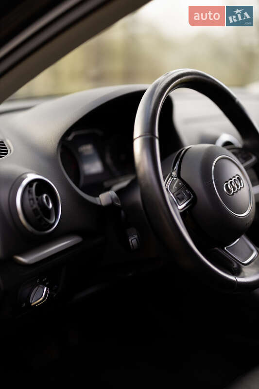 Седан Audi A3 2014 в Виннице